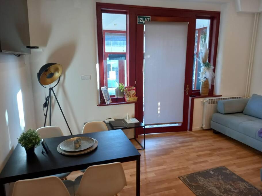City Center, Peaceful, With Free Parking Varazdin Exterior photo